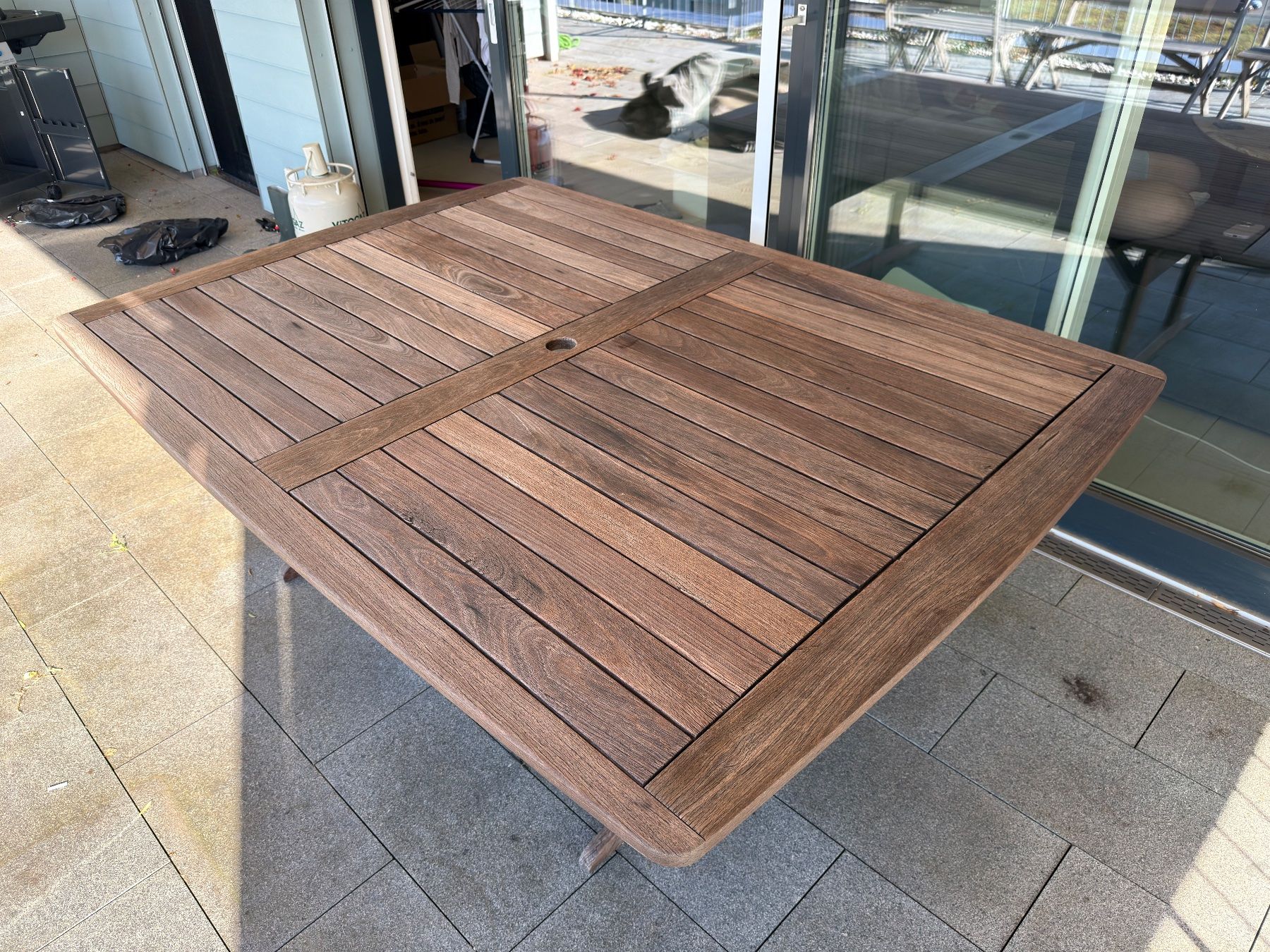 Tables: Gartentisch aus Jarrahholz – D'occasion à Richterswil par ski_7ffp