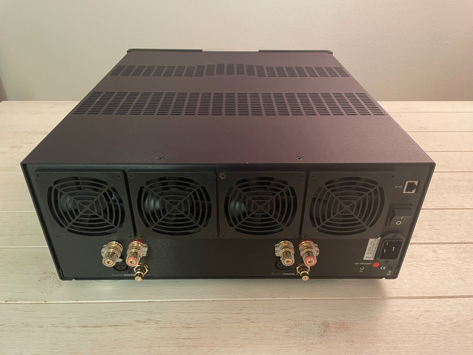 Krell Amplificatori: Krell Duo 300 XD Stereo-Endverstärker – Nuovo (secondo la descrizione) da Luzern venduto da wnif 3