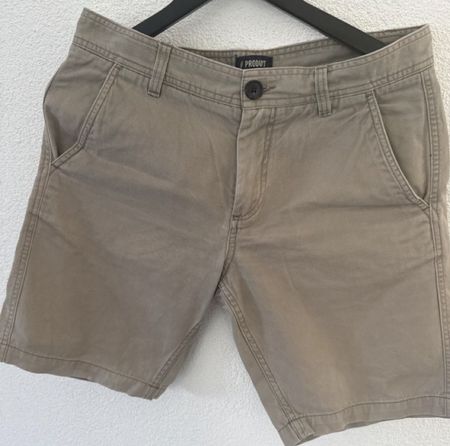 PRODUT Herren Shorts beige Grösse M guter Zustand