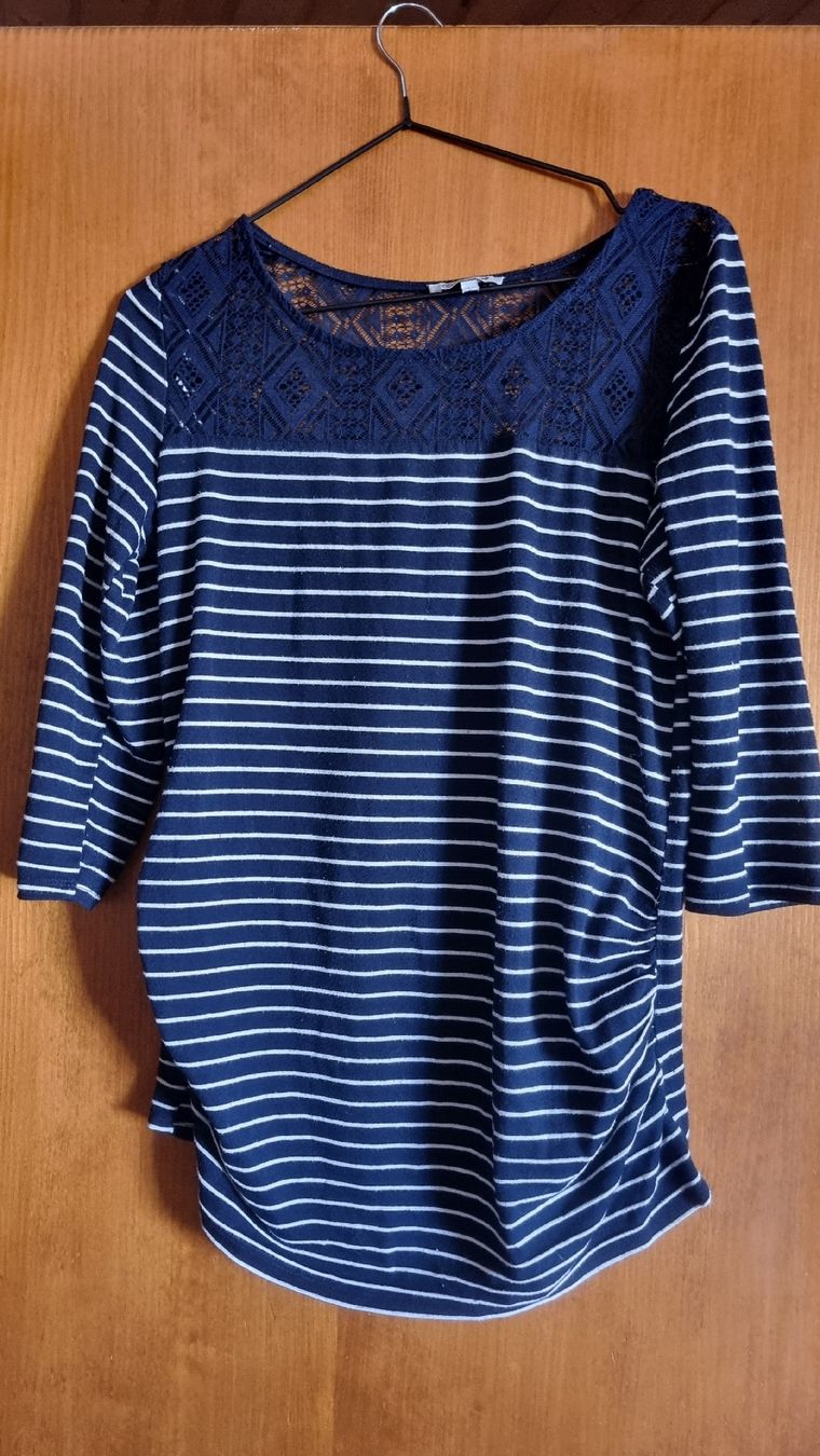 Maglioni & Felpe: Pull grossesse taille M – Usato da Les Breuleux venduto da Mily1991