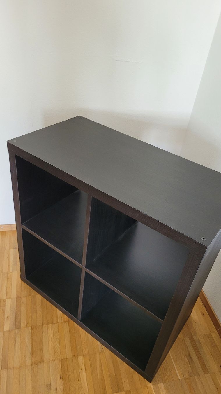 Regale: Schwarzes Regal Ikea Kallax Regal mit 4 Fächern – Gebraucht aus Luzern von Andyfeliceunion 2
