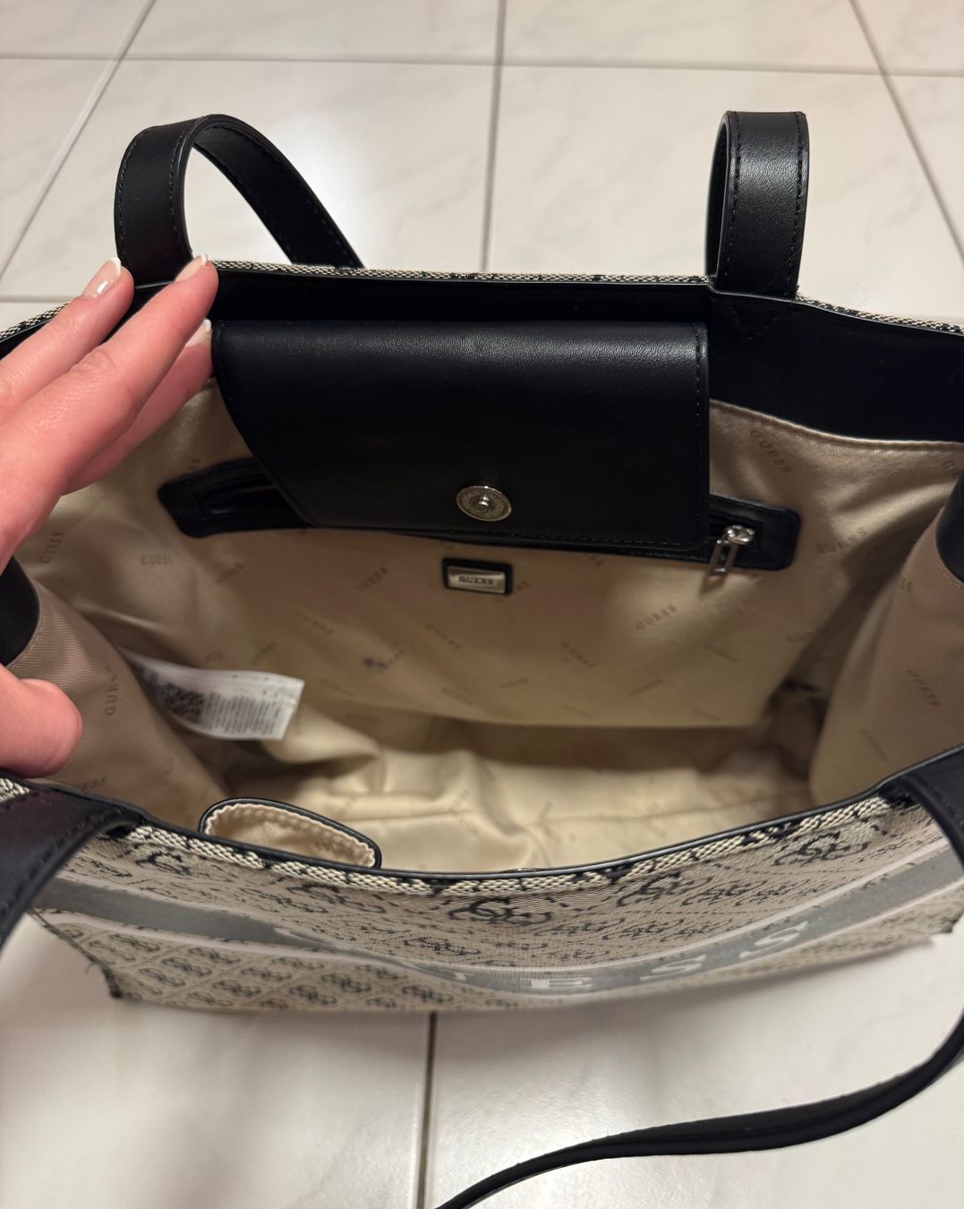 Guess Sacs: Guess Shopper – D'occasion à Staldenried par Schnurli1708 4