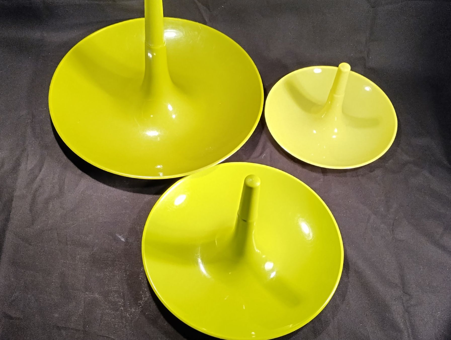Koziol Servierplatten: Grosse koziol Etagère, 3 Grüntöne – Gebraucht aus Bellach von JingleCherry 2