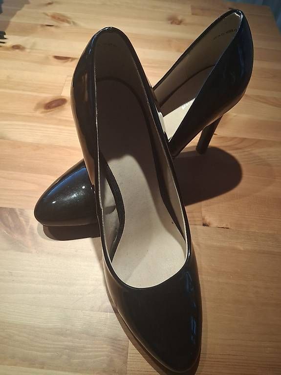 Chaussures femmes: Pumbs – Neuf avec emballage d'origine à Möhlin par shq_9yb5 2