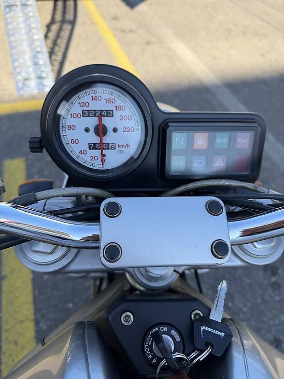 Strada: Ducati Monster 600 – Usato da Zürich venduto da M.G179 4