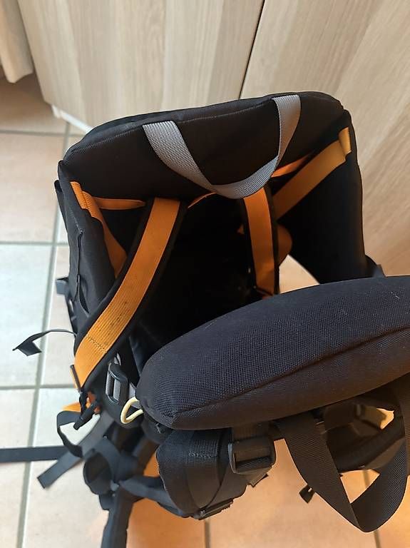 Marsupi portabebè: Wandertrage für Kinder – Usato da Nuglar venduto da JuggDown 2