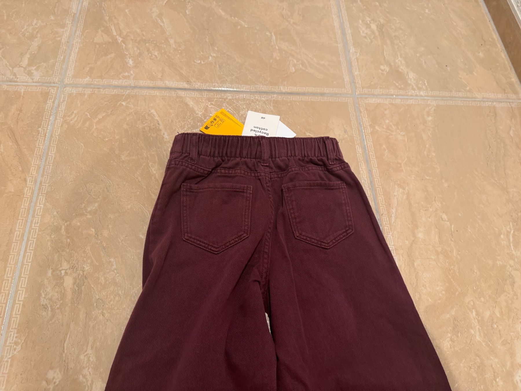 H&M Pantaloni: H&M neue weiche Jeans, 7J 122 – Nuovo e nell'imballaggio originale da Klingnau venduto da Markus14 3