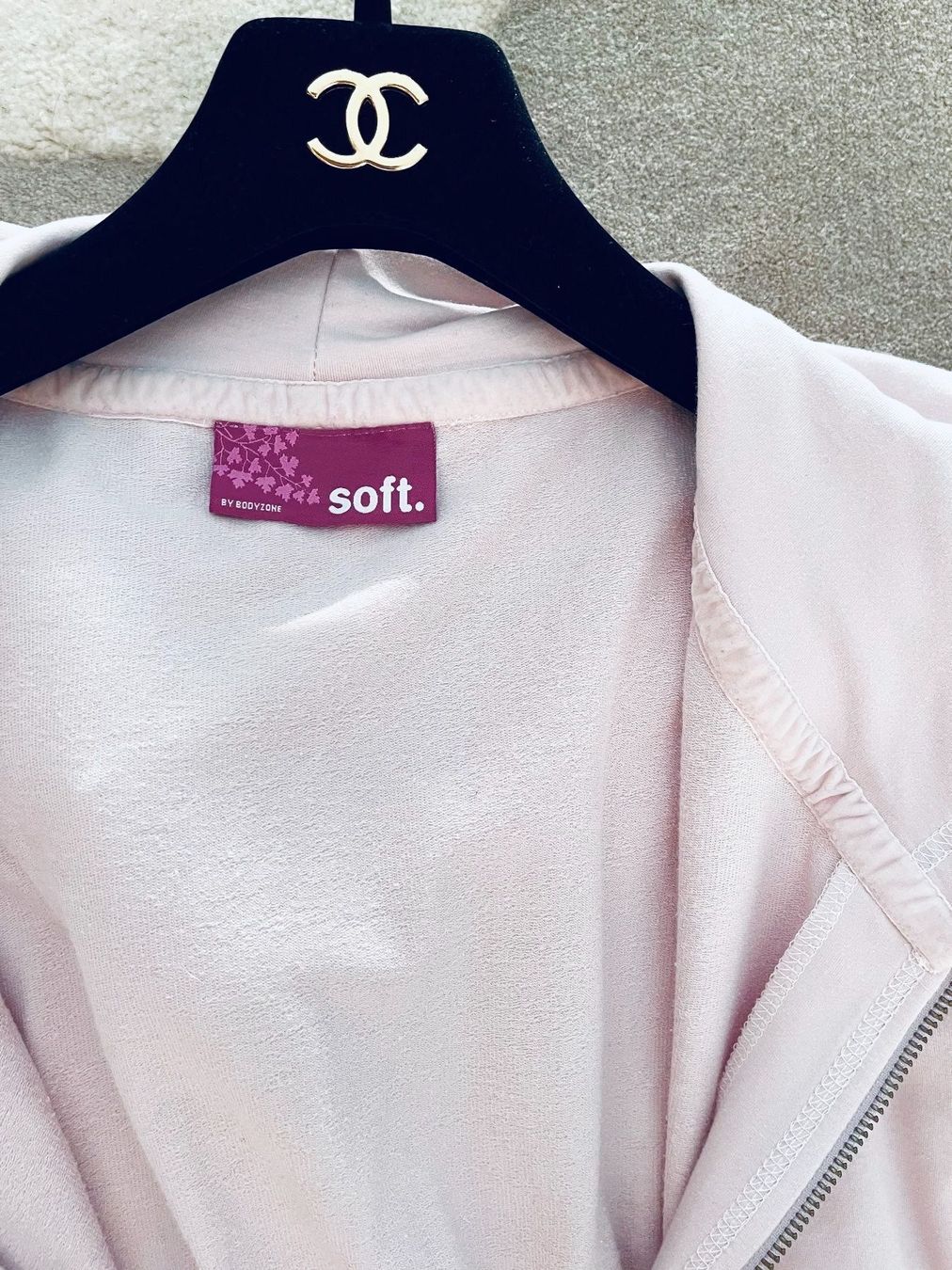 Mäntel: Sportmantel / Jacke mit Kapuze – Gebraucht aus Winkel von KaschmirArt 5