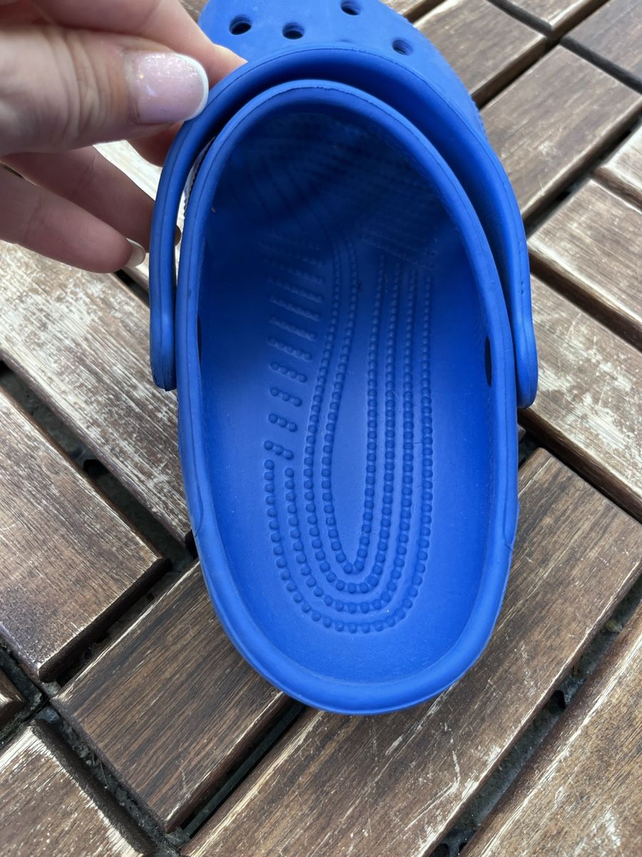Crocs Scarpe per ragazzi: Original Crocs Clogs blau Gr. 35 – Usato da Jona venduto da Good_luck_ 5
