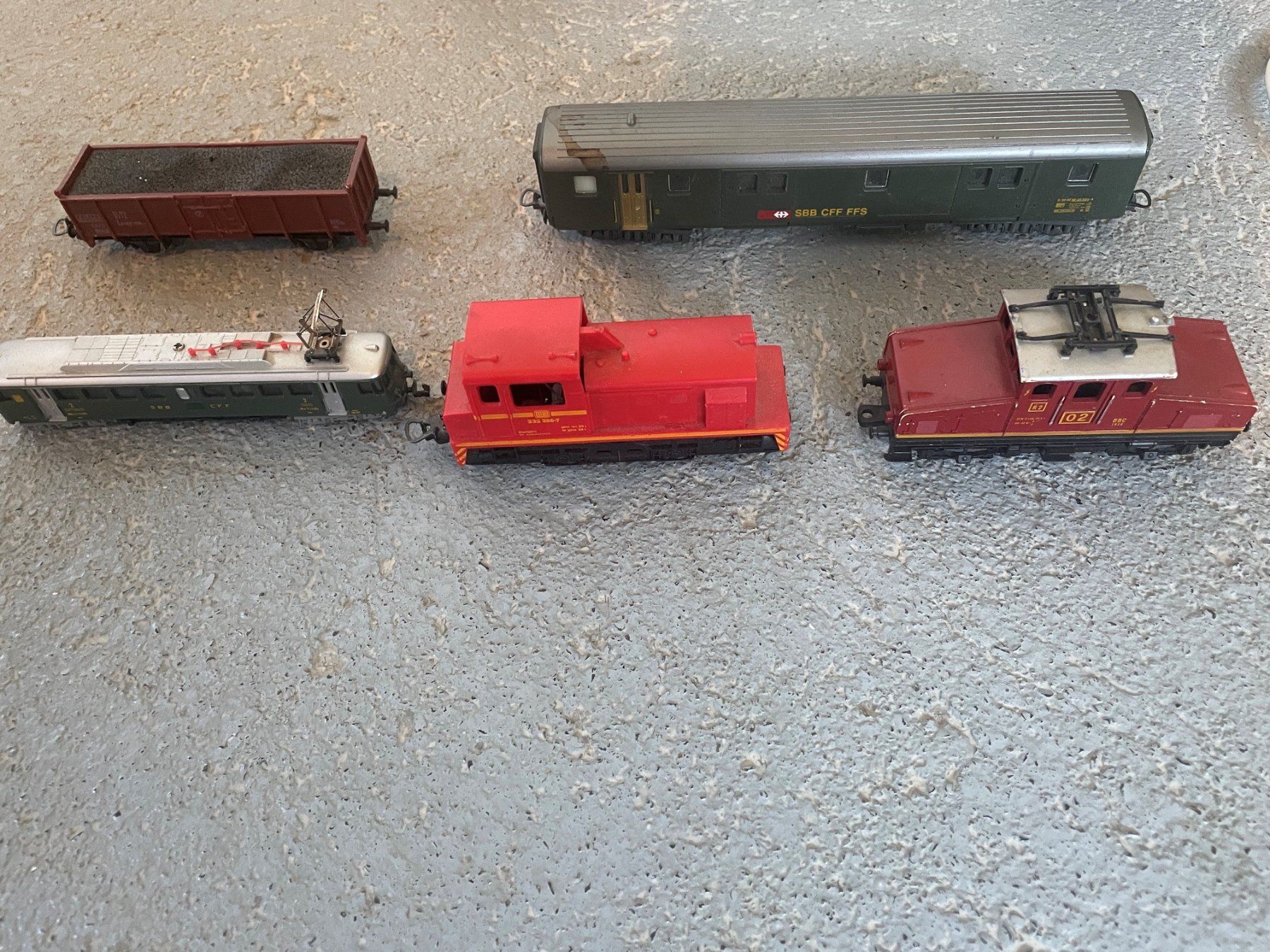 Trains électriques: Modelleisenbahn-Sammlung – Défectueux à Buchs ZH par Gladiatore 6