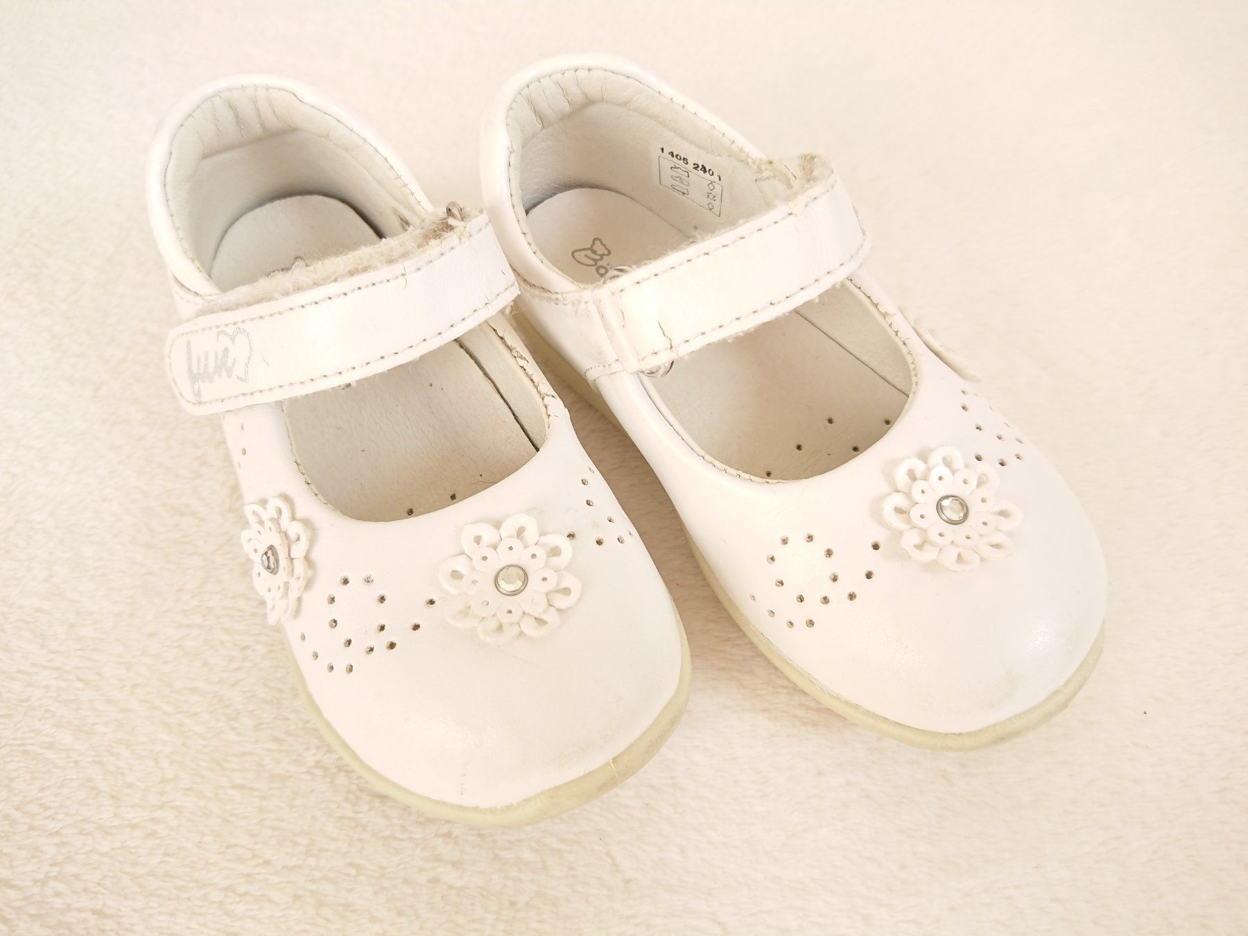 Scarpe per ragazze: Mädchen Halbschuhe Gr. 22 Weiss Bärenschuhe – Usato da Hallau venduto da CHACLA