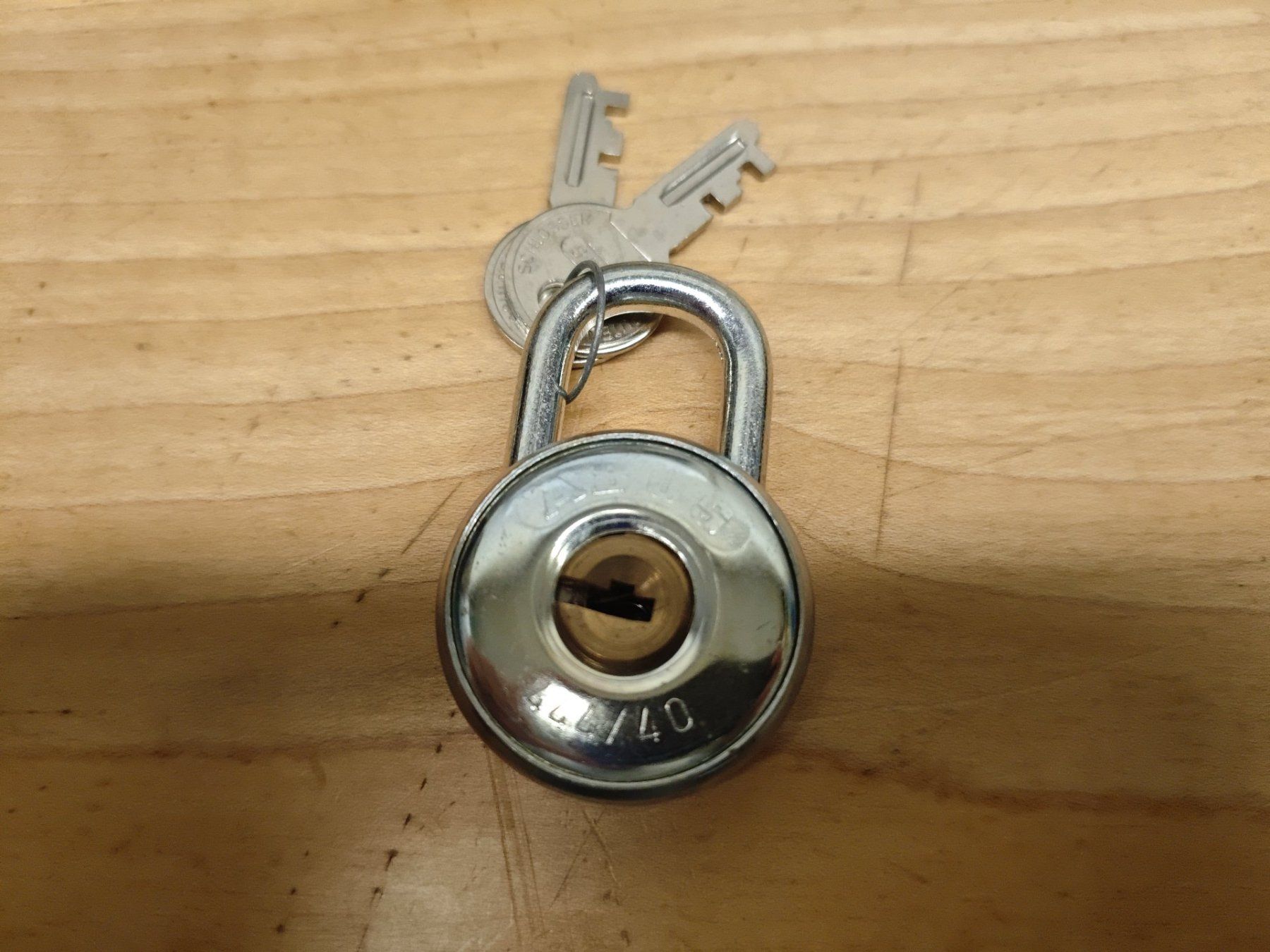 Abus Lucchetti: Abus Schloss mit zwei Schlüssel – Usato da Dübendorf venduto da tho_v2cs