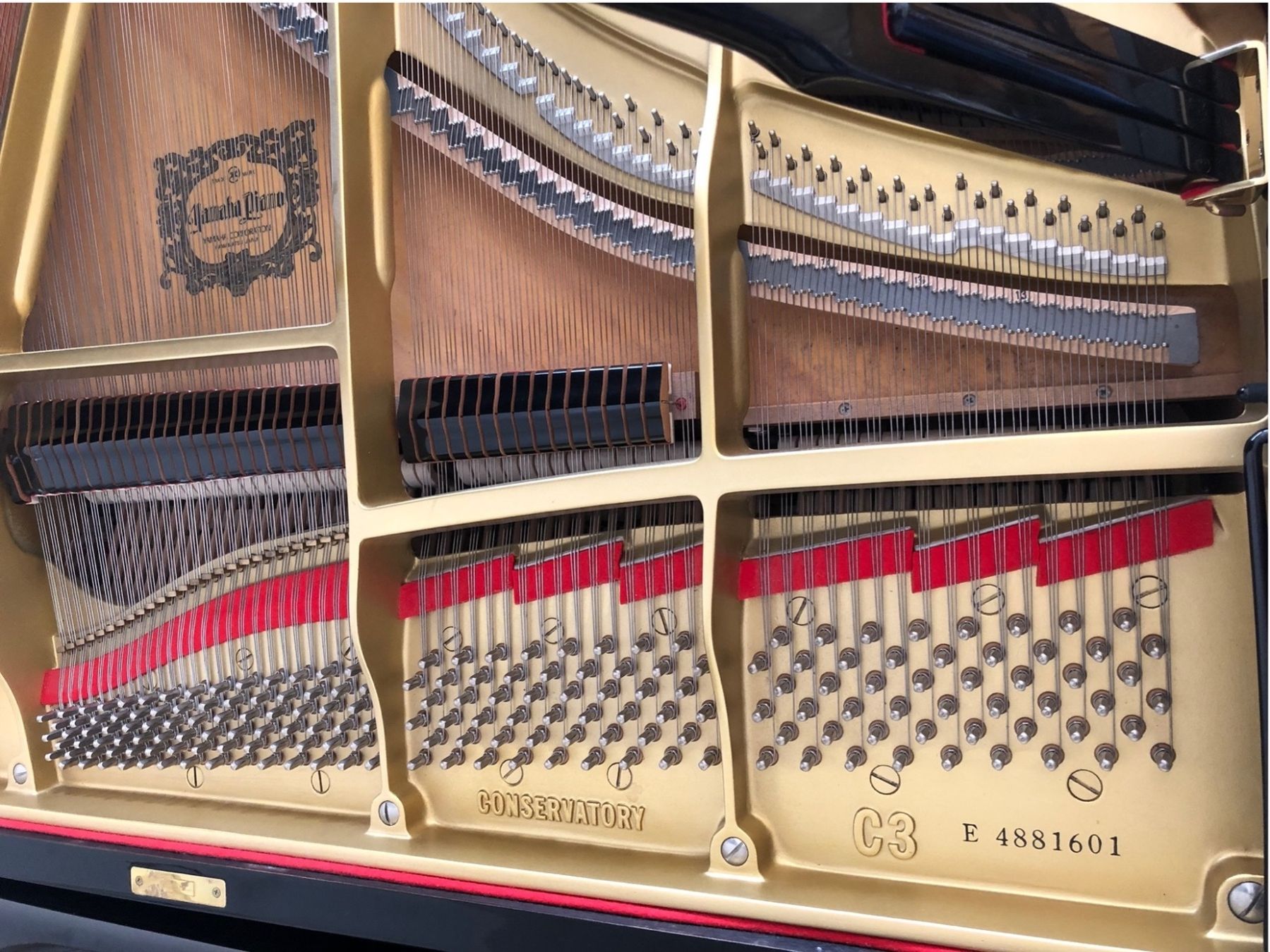 Yamaha Instruments de musique: Piano à queue Yamaha C3 Conservatory – État impeccable – D'occasion à Mollens par Antomicho 7