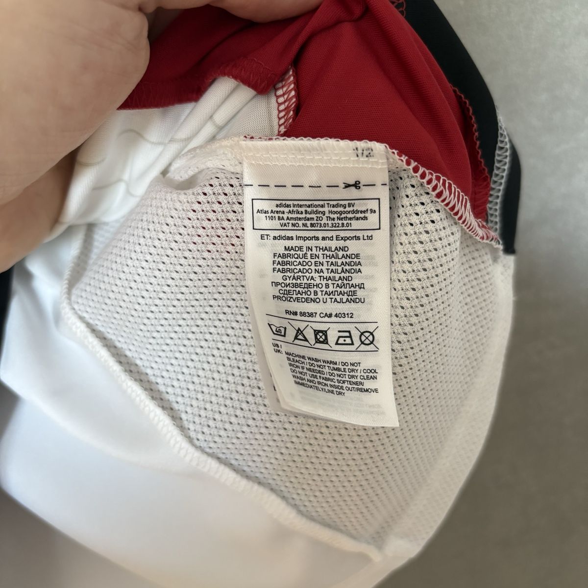 Adidas Canottiere & Pantaloni: Ac Milan Trikot Adidas Away – Usato da Winterthur venduto da LaBodega 4