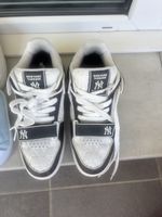 Baskets New York Yankees noir blanc taille 40.5 neuves