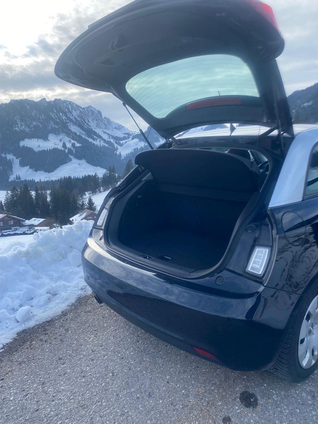 Audi Automobili: Audi A1,1.6 Diesel 2011, expertisée – Usato da Fribourg venduto da swissauto1 4