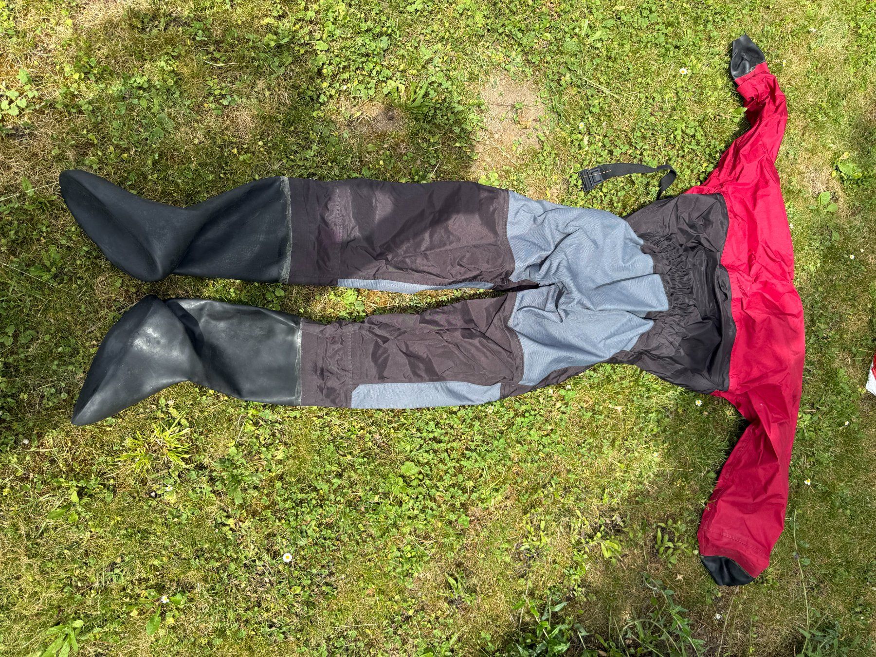 Anzüge: Trockenanzug – Gebraucht aus Winterthur von MariannaHofer