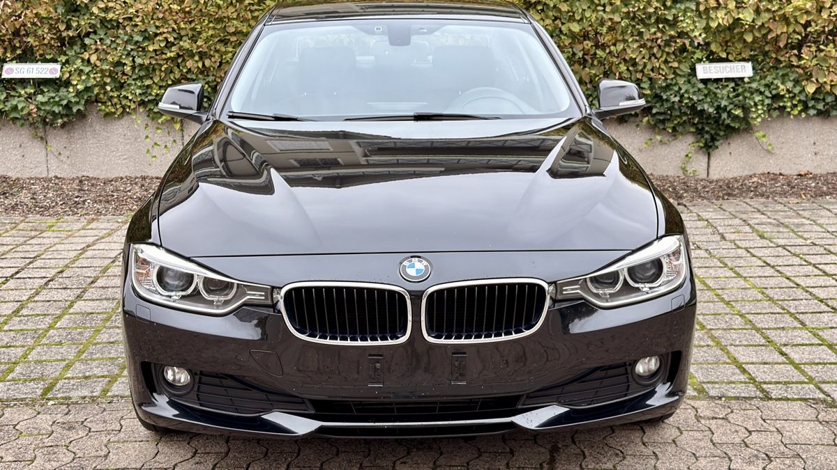 BMW Automobili: BMW 320d, Black Sedan, 2015 – Usato da Gossau SG venduto da mil_5cqh 1