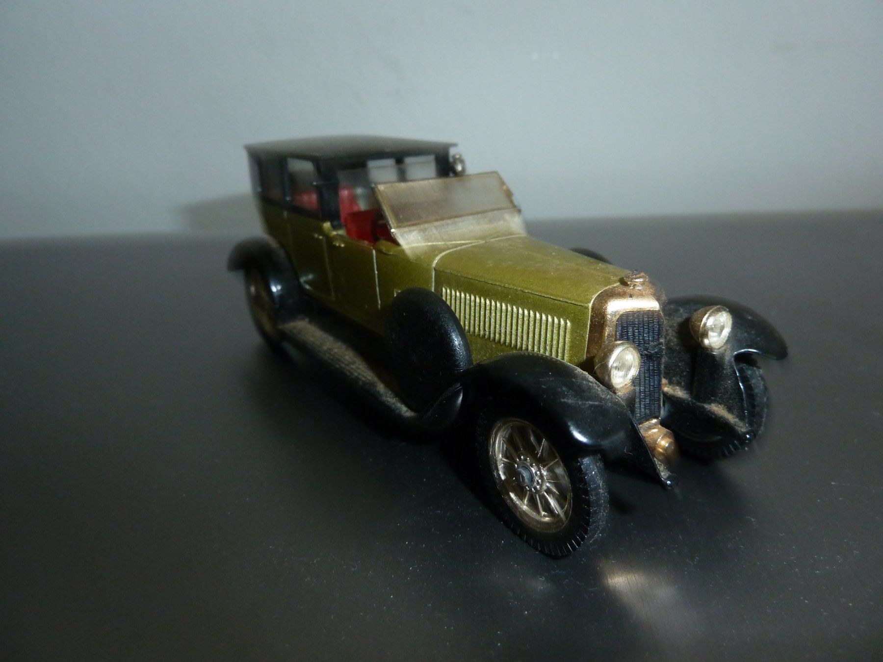 Modellautos: 4 OLDTIMER  MODEL-AUTOS – Gebraucht aus Thalwil von Kumawa0 6