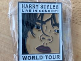 Harry Styles Pin Anstecker Pop Punk Metal Rock Band