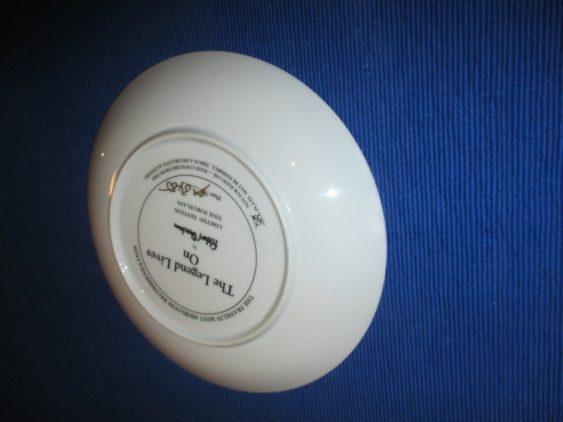 Teller: Teller JOHN WAYNE wunderschön rund  21cm – Neu (gemäss Beschreibung) aus Wattenwil von Firebird1 1