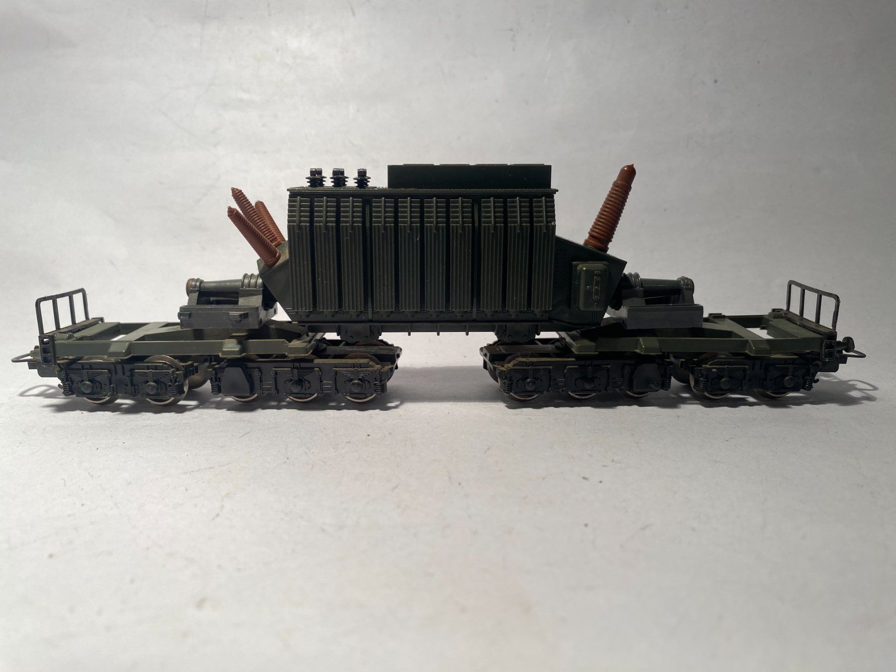 Lima Modellini di ferrovie: LIMA Schwertransport Wagen mit Trafo PHILIPS, DC Achsen – Usato da Buchrain venduto da Modellbahn11 1