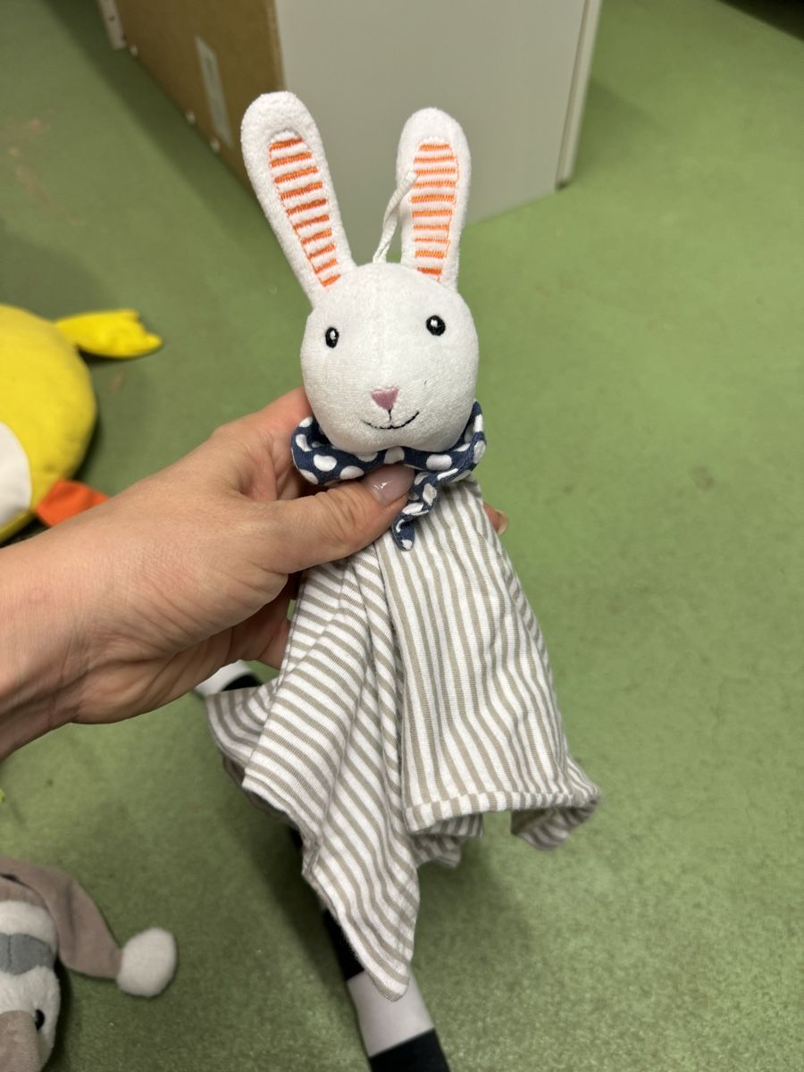 Giocattoli: Plüschtiere Set, Hase, Pikachu, Pinguin uvm. – Usato da Jona venduto da Good_luck_ 6
