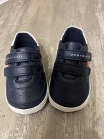 Tommy Hilfiger Babyschuhe / Kinderschuhe Gr. 19  ungetragen