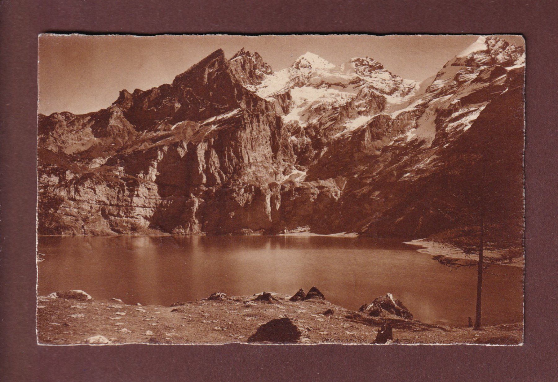 Cartoline postali: OESCHINENSEE - Blümlisalp - 1920 E. Gyger – Usato da Pully venduto da nicecards-shop