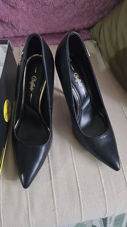 Damenschuhe: Stilettos Buffalo Schwarz Gr. 37 – Neu und originalverpackt aus Ellikon a d Thur von die_sushi 1