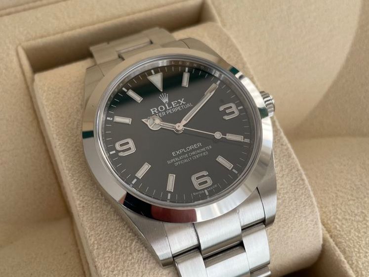 Rolex Explorer 214270, 39mm, Full Set | Kaufen auf Ricardo