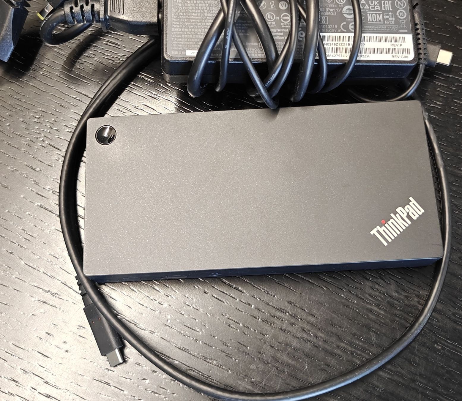 Lenovo Dockingstation: Lenovo ThinkPad Docking Station USB-C Gen2 – Gebraucht aus Büren SO von rh21