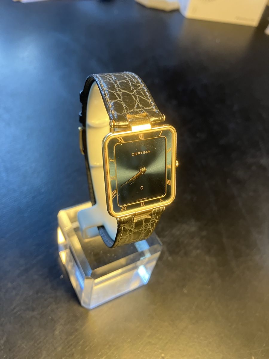 Certina Orologi: Certina Quartz Uhr    Caree Form – Usato da Herisau venduto da Penholder 2