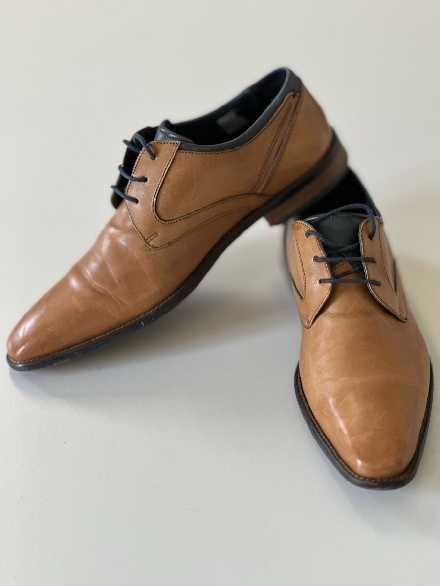 Chaussures hommes: Herren Schuhe Leder cognac Grösse 42  – D'occasion à Lostorf par Rebuli