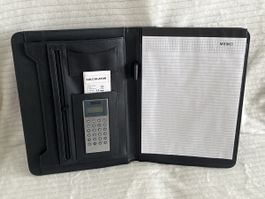 Schreibmappe ca 32x24cm schwarz mit Taschenrechner 