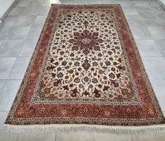 Persischer Seidenteppich(Tabriz)