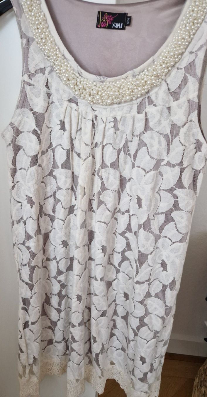 Kleider: Kleid aus Spitze mit Perlen bestickt. NEU! – Neu und originalverpackt aus Küsnacht ZH von 2011_ 7