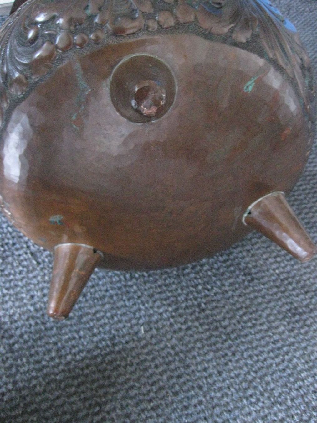 Blumentöpfe: wunderschöner alter Kupferkessel mit Blumendekor – Gebraucht aus Bauma von Stangenbohne 5