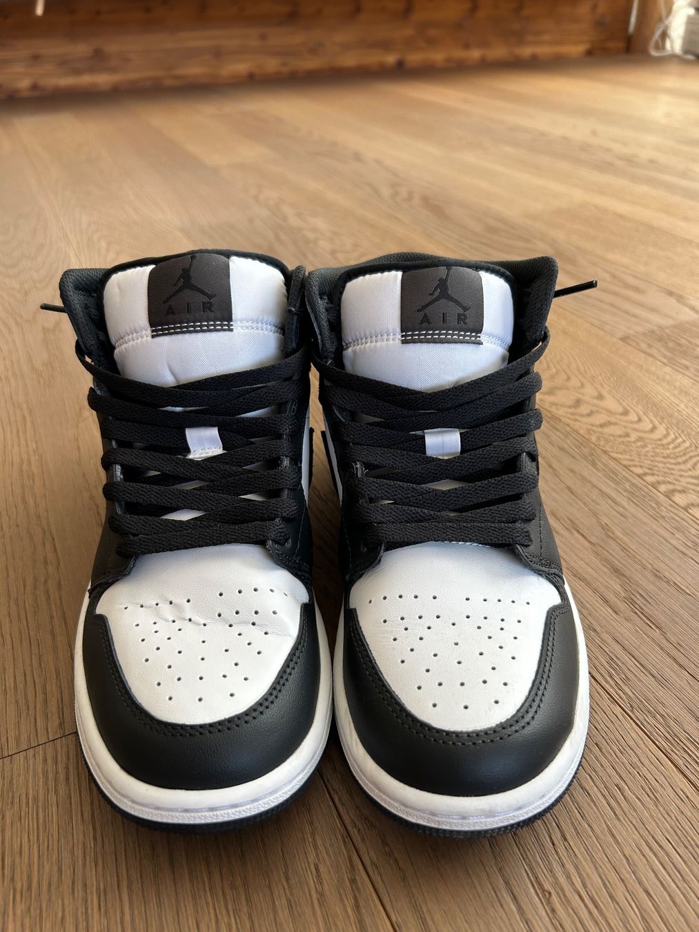Nike Scarpe da uomo: Nike Air Jordan 1 MID SE – Nuovo e nell'imballaggio originale da Bonaduz venduto da Buhu82 3