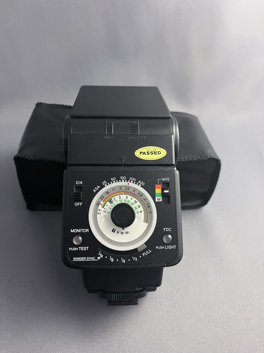Minolta Flash: Minolta flash 320x full set – Usato da Boudry venduto da martin8mum 2