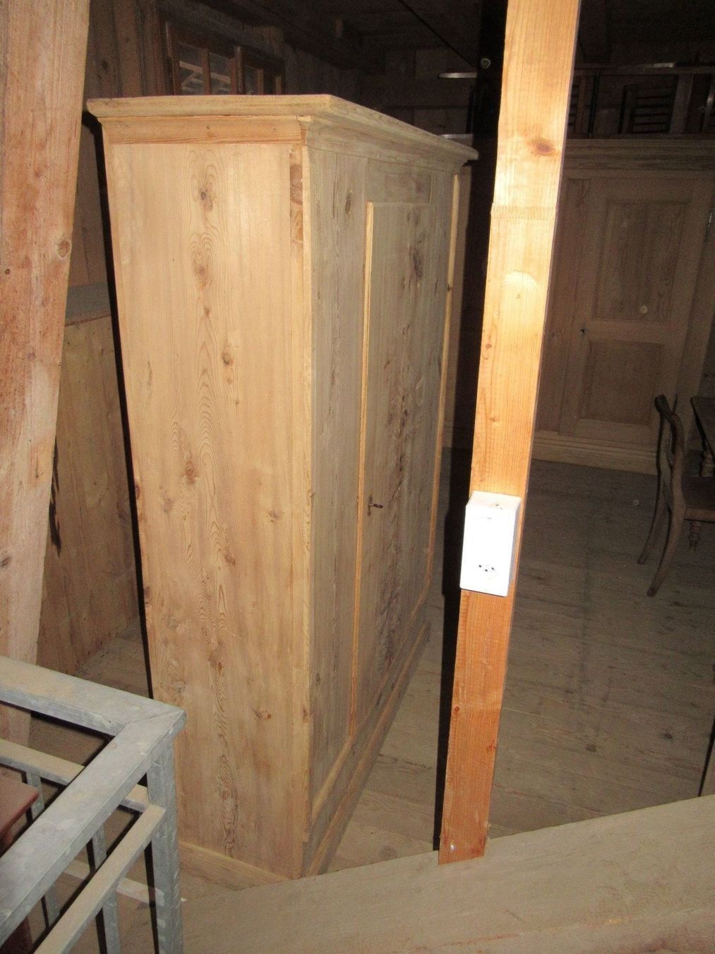 Armadi: Biedermeier Schrank (178) – Usato da Berg SG venduto da Pizza58 6