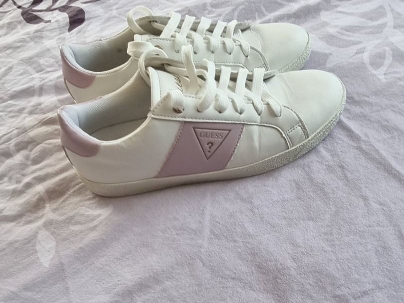 Guess Scarpe da donna: Guess schuhe – Usato da Weite venduto da Quarantino 2