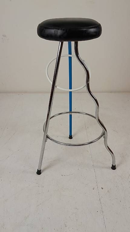 Sgabelli: Vintage Barhocker Blue Duplex Memphis by Javier Mariscal – Usato da Hittnau venduto da v-v-onlineverkauf