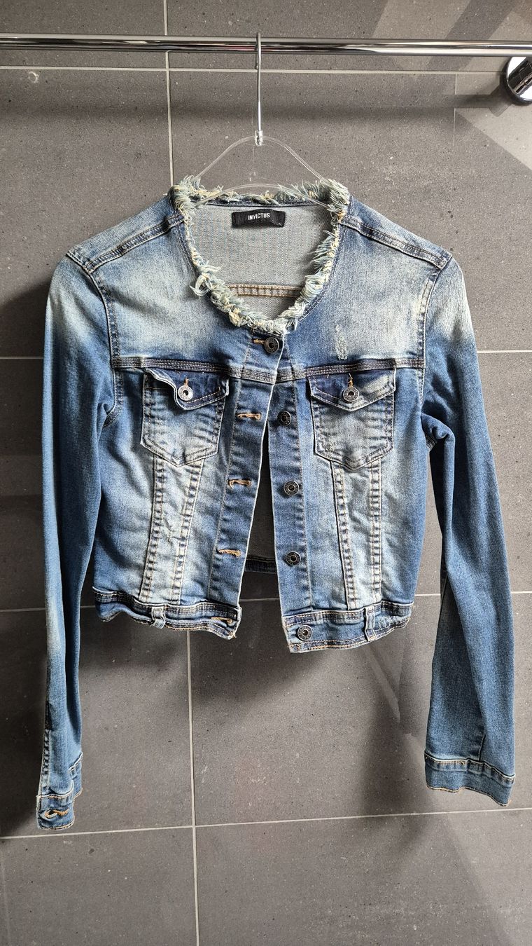 Giacche: Veste en jeans Invictus – Usato da Gland venduto da ozl_y9tq