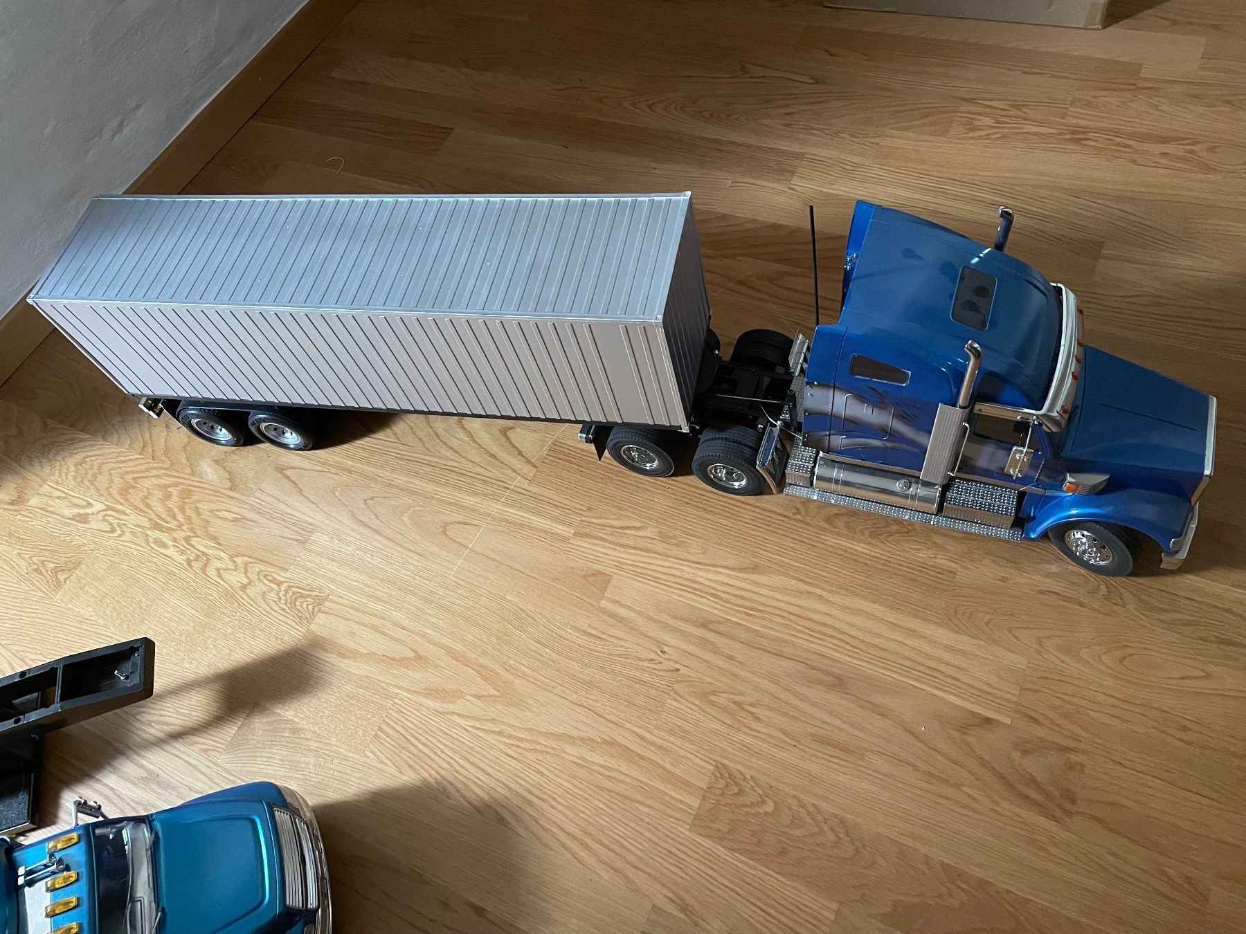 Tamiya Modellini d'auto: Schöne RC Truck Kombination – Usato da Buchs ZH venduto da Pitschpitsch 8