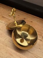 Elegant Aschenbecher Rolls Royce Goldfarbe