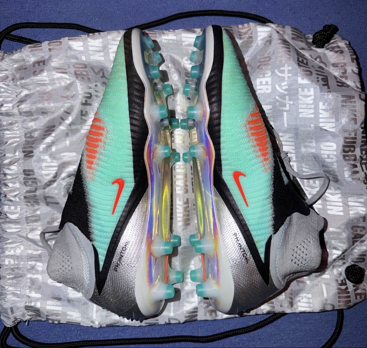 Nike Scarpe da uomo: Original Nike Phantom 6 Elite, NEU, Gr. 42.5 – Nuovo (secondo la descrizione) da Walchwil venduto da BackstageBruder 1