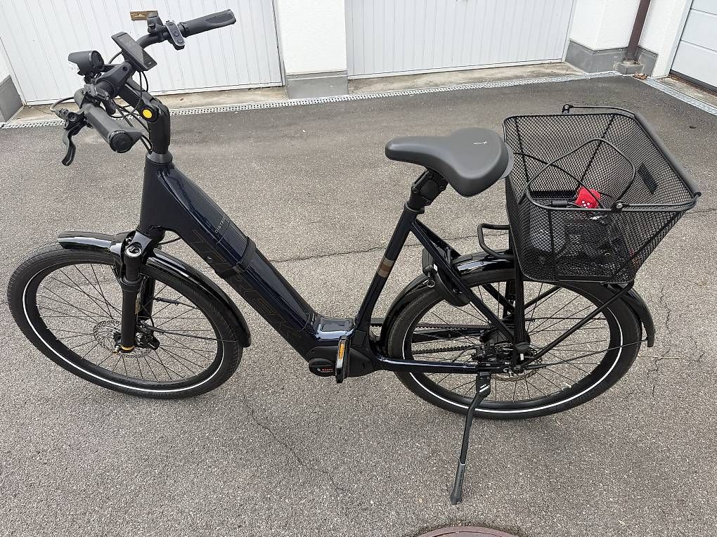 Velos: Trek District+ 5 Lowstep E-Bike  XL – Neu und originalverpackt aus Menzingen von Priganica