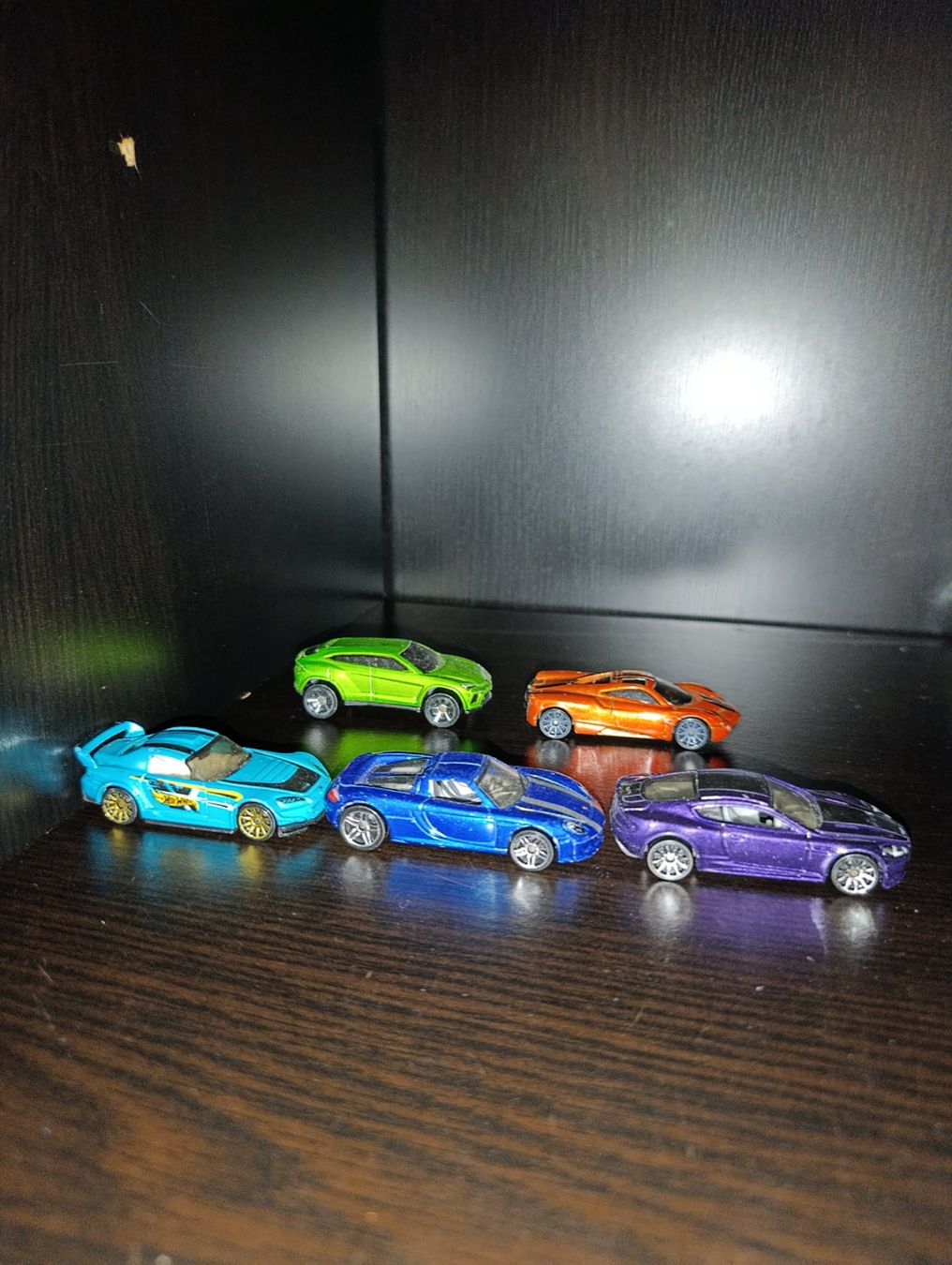 Hot Wheels Spielzeuge: 5 Hot wheels spiel Autos – Gebraucht aus Allschwil von kir_7mf5 2