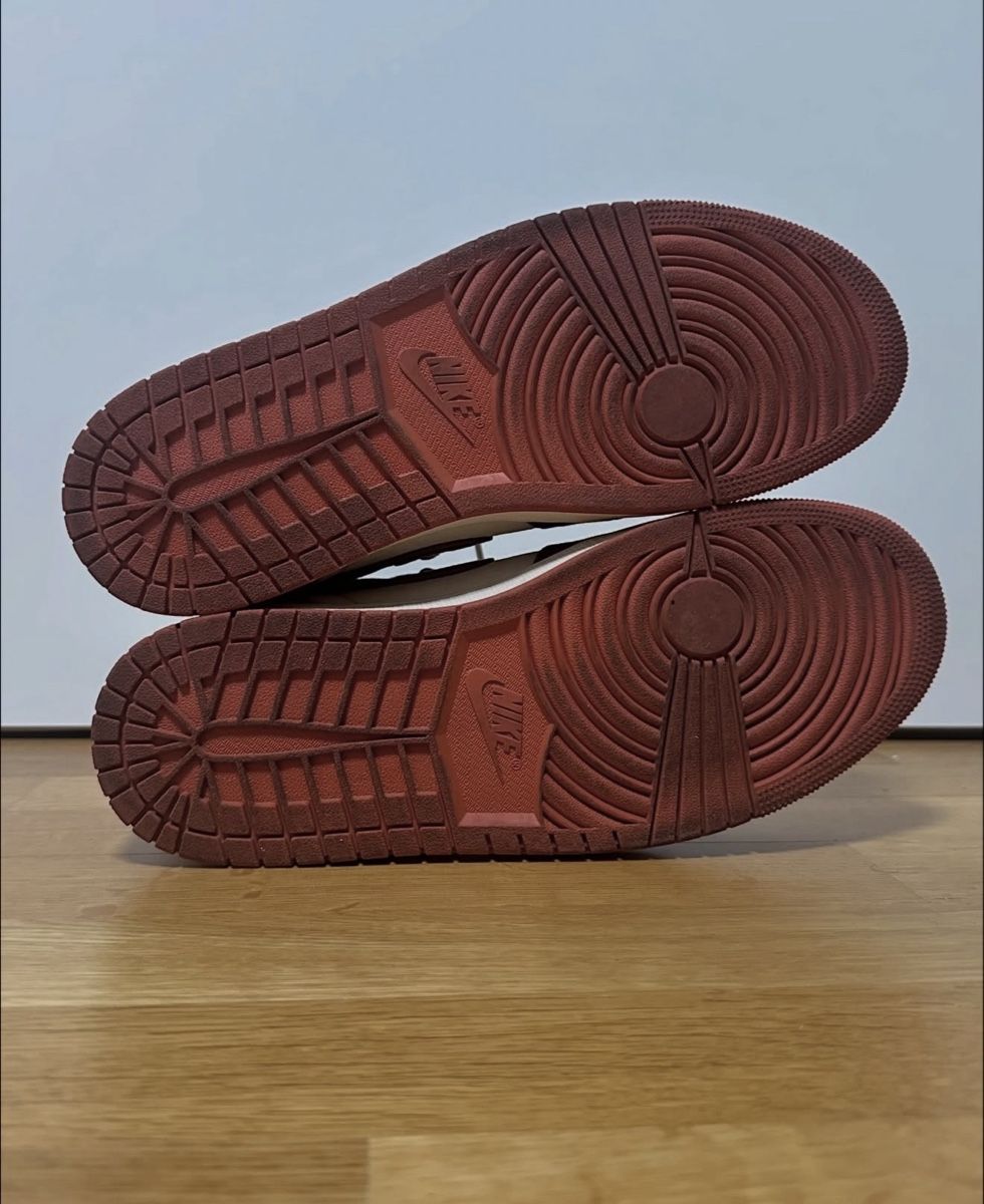 Jordan Chaussures hommes: Jordan 1 High "Dusted Clay" – D'occasion à Basel par Kevinbuckcards 3